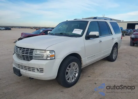 2013 Lincoln Navigator z USA, uszkodzony, nr VIN 5LMJJ2H59DEL03728